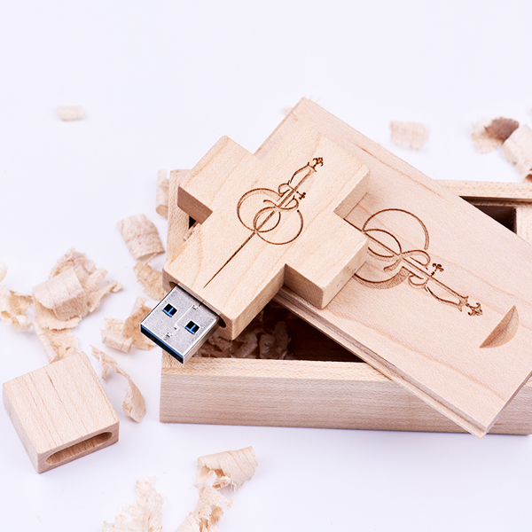 usb gỗ in khắc logo quà tặng