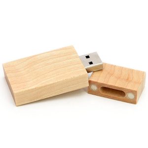 usb gỗ in khắc logo quà tặng