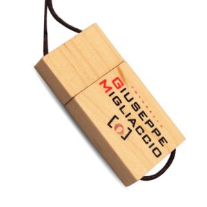 usb gỗ in khắc logo quà tặng