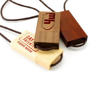 usb gỗ in khắc logo quà tặng
