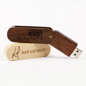 usb gỗ in khắc logo quà tặng
