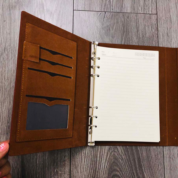 sổ-da-quà-tặng-in-logo-SCV-006-1