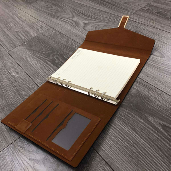 sổ-da-quà-tặng-in-logo-SCV-006-4 sổ-da-quà-tặng-in-logo-SCV-006-4